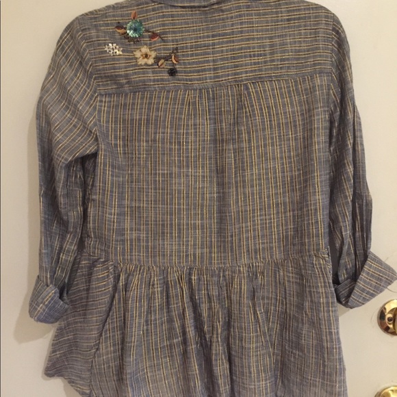 HD in Paris Peplum Beaded Button-Up - Picture 3 of 4